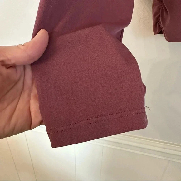 Forever 21 Contemporary Long Dolman Sleeve Maroon V-Neck Cropped Top Size L GUC - Picture 5 of 8